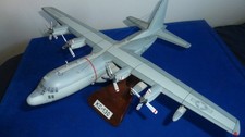 KC-130 HERCULES US MARINES