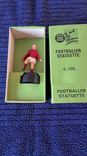 Subbuteo statuette 120 - subbuteo,