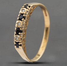 9ct Yellow Gold Sapphire &