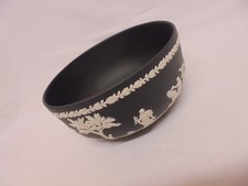 WEDGWOOD BLACK WHITE JASPER