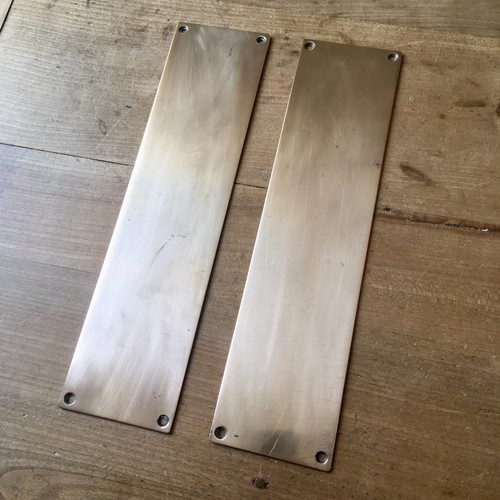 Pair brass door finger - pair,