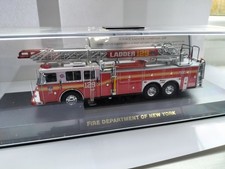 1/63 Code 3 FDNY Seagrave Rear