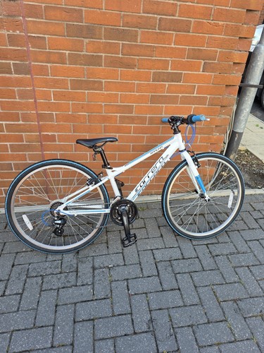 Carrera saruna hybrid bike - carrera,