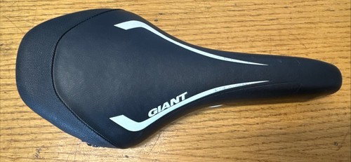 Giant road hybrid bike - giant,