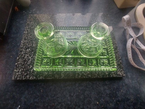 Vintage art deco green glass - green,