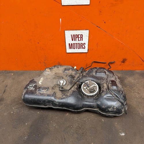 Ford fiesta mk8 - tank, pump
