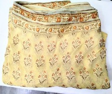 Vtg Sari Yellow Gold Hand