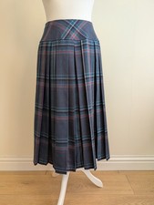 Vintage James Pringle Scotland