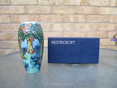 Moorcroft verely pattern vase - moorcroft,