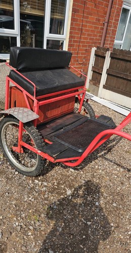 Red wheel horse - 2-wheel, cart