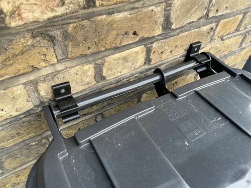 Wheelie bin wall - holder, |