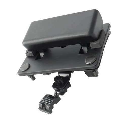 Rear cargo door - rear, latch