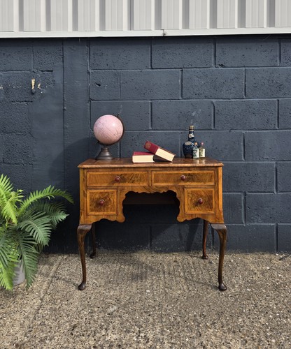 Antique figured walnut queen - figured,
