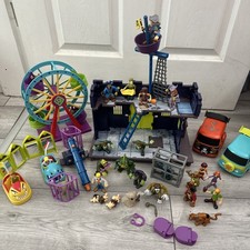 Scooby Doo Haunted Pirate Fort, fair ground Play Sets with loads of figures. 