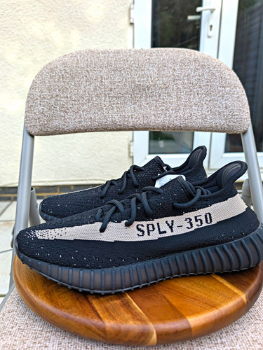 New adidas yeezy boost 350 - new,