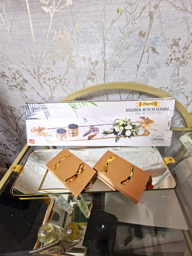 Gold metal framed rectangular - gold,