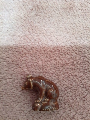 Vintage wade whimsies bear - wade,