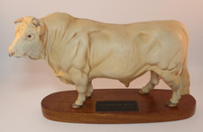 Large Beswick Charolais Bull With Horns On Wooden Plinth A2600 1970s Excellent