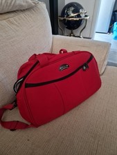 REVELATION Red carry bag