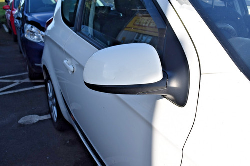 2013 hyundai i20 active driver - hyundai,