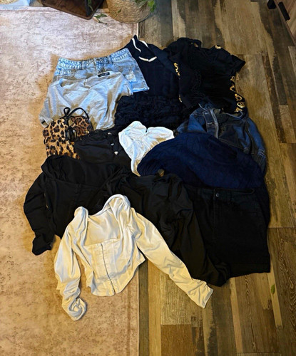 Women clothing piece - women’s, 20