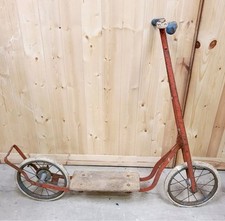 Scooter TRIANG / Mid-Century Vintage Childs Scooter