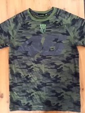 VR46 Valentino Rossi Men's t-shirt..size Small. Worn Twice..great Condition