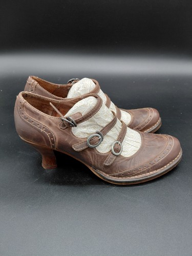 Neosens rococo brown - neosens, "rococo"