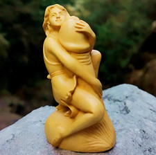 3.1 Inch Hand Carved Boxwood