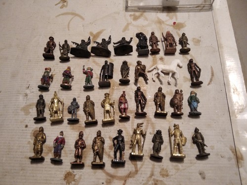 Kinder polystil soldiers - soldiers, lot