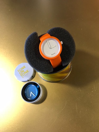 Clock watch orange strap - o,