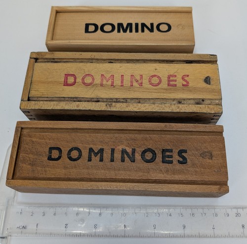 Job lot vintage domino - job, of