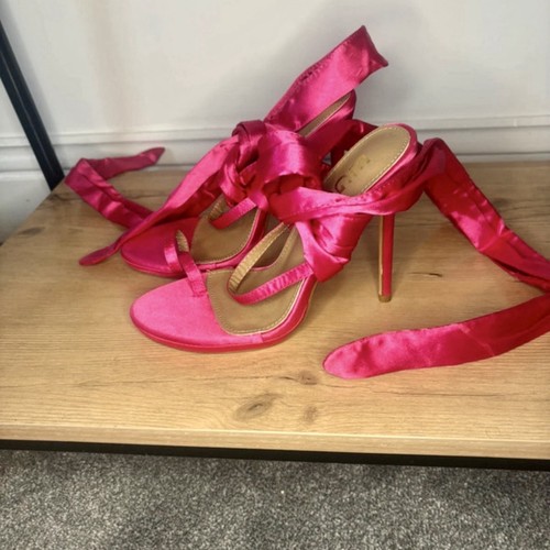 Ego hot pink satin - lace, up