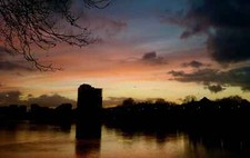 Photo 12x8 View from Albert