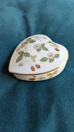 Wedgwood bone china ornaments - bone,