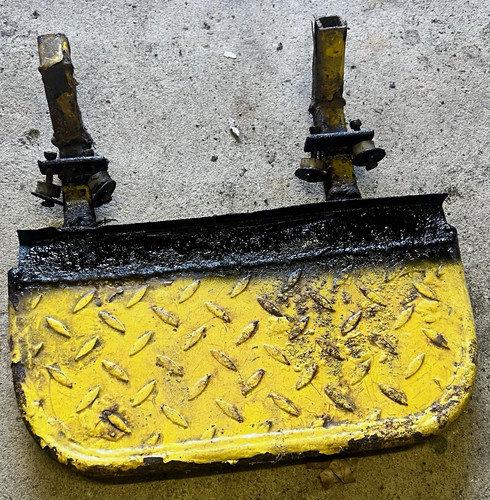 Mini van taxi - /taxi, yellow