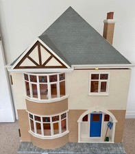 Lovely Large Dolls House With Working Lights