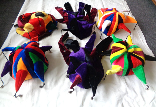 Adult jester hats bells - x,