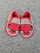 Toddler Boys M&S Mr Men Mr Strong Fleece red/grey Slippers size 6 good condition