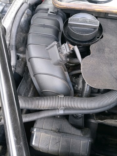 Bmw series f10 lci 520d - series,
