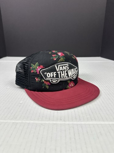 Vans off the wall logo - wall,