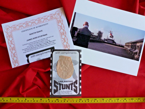 James bond oo7 blofeld stunt - james,