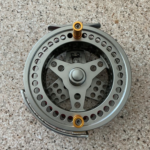 Total fishing gear centre - gear, pin