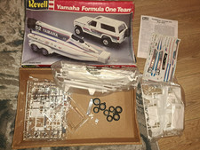 YAMAHA FORMULA ONE TEAM REVELL 1/25 KIT