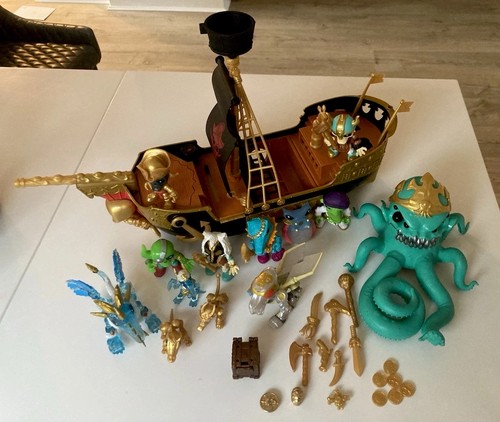 Treasure bundle figures - x,