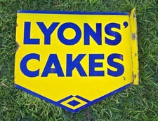 Lyons Vintage Enamel Cakes