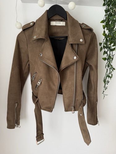 Details basic brown faux suede - details,