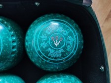 Drakes Pride D-Tec Bowls Size