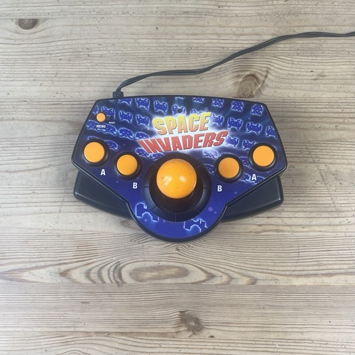 Space invaders plug play - invaders,
