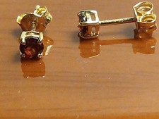 9ct Yellow Gold Garnet
